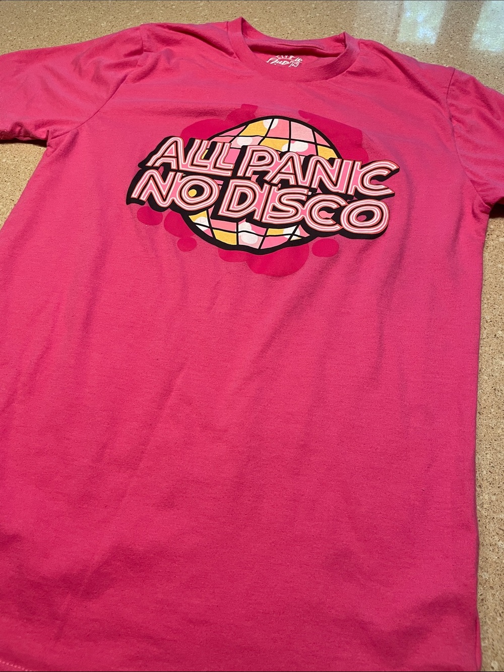 All Panic No Disco Graphic Short Sleeve Tee - Pink